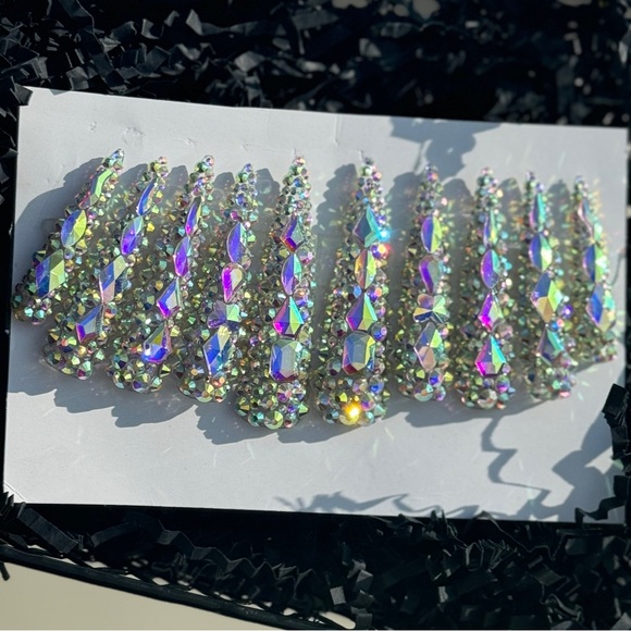 All Bling Long Stiletto Press On Nails - Picture 4 of 4